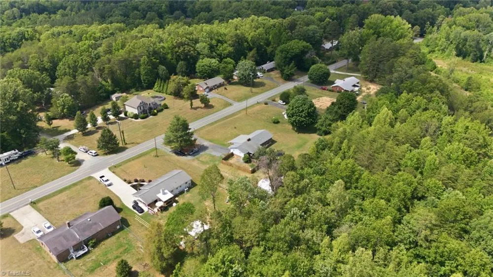 6135 Stanleyville Drive Rural Hall, NC 27045