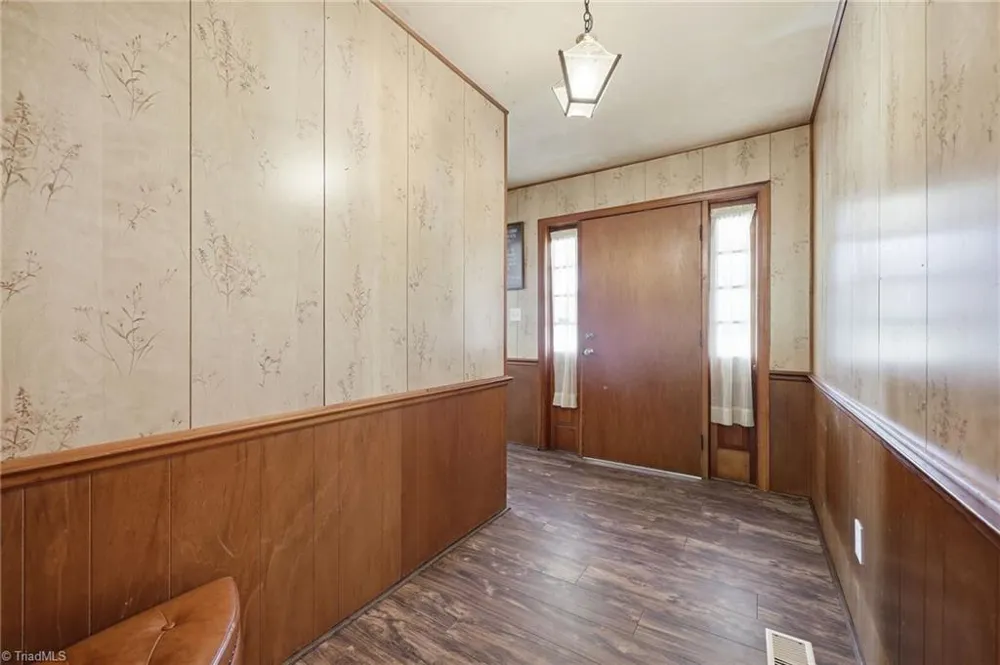 6135 Stanleyville Drive Rural Hall, NC 27045