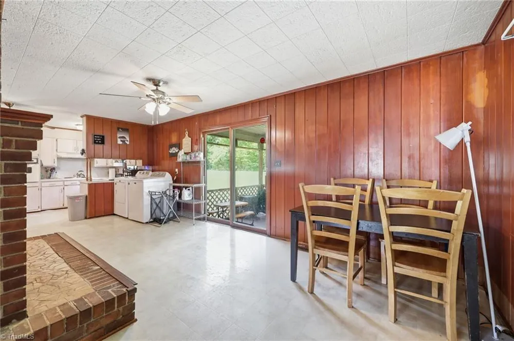 6135 Stanleyville Drive Rural Hall, NC 27045