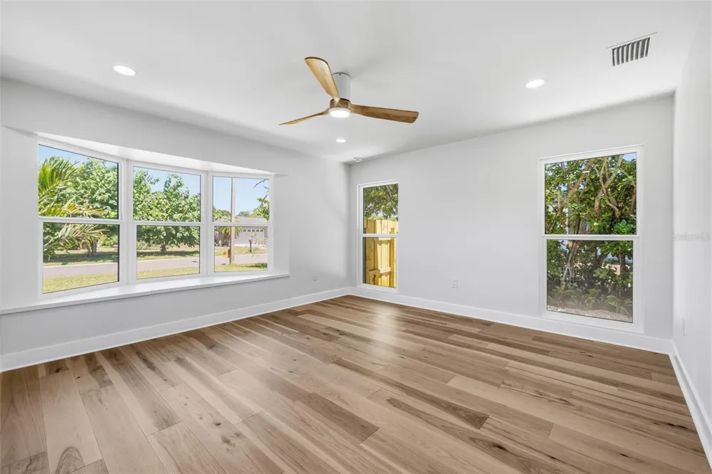 2310 HARRISON DRIVE Dunedin, FL 34698