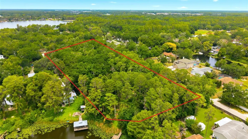 1444 CHESAPEAKE DRIVE Odessa, FL 33556