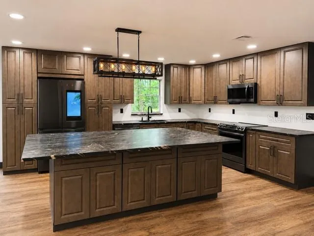 1444 CHESAPEAKE DRIVE Odessa, FL 33556