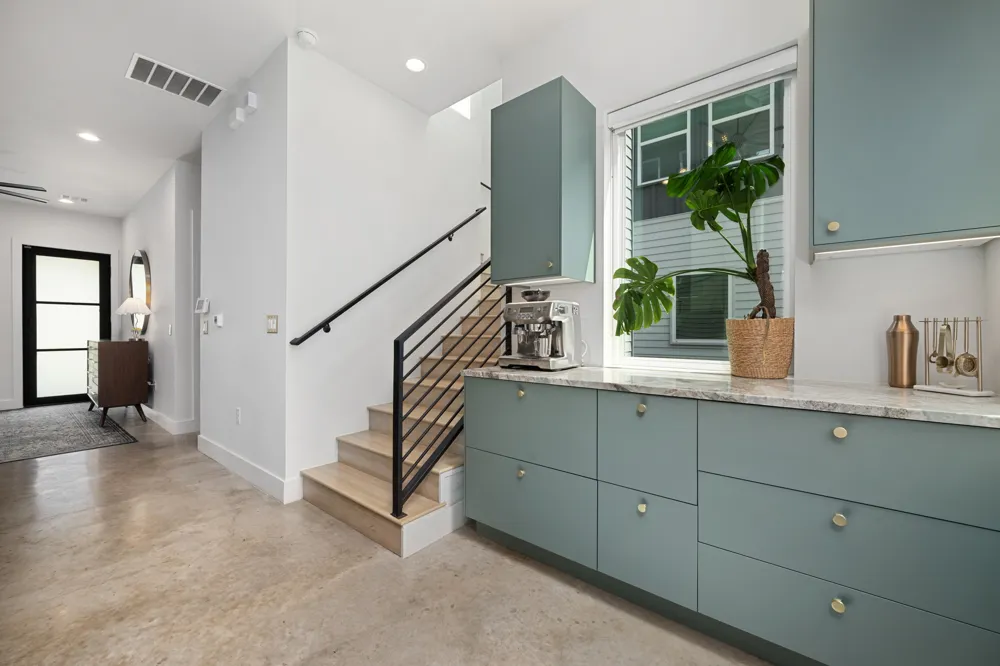 2605 S 2nd Street #2 Austin, TX 78704