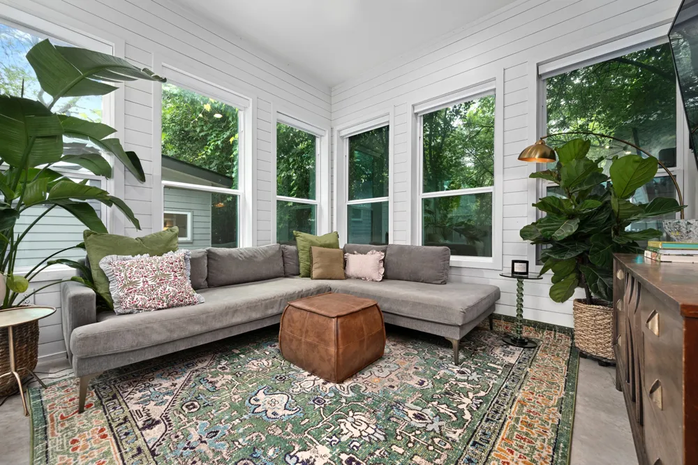 2605 S 2nd Street #2 Austin, TX 78704
