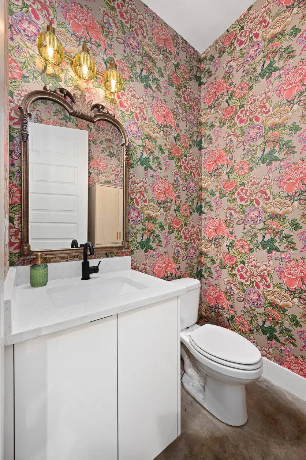 2605 S 2nd Street #2 Austin, TX 78704