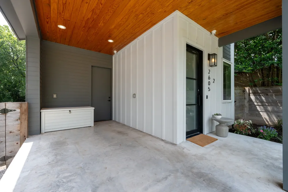 2605 S 2nd Street #2 Austin, TX 78704