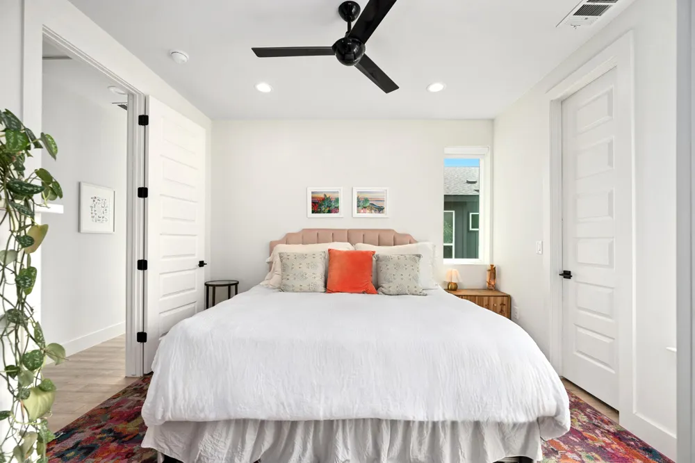 2605 S 2nd Street #2 Austin, TX 78704