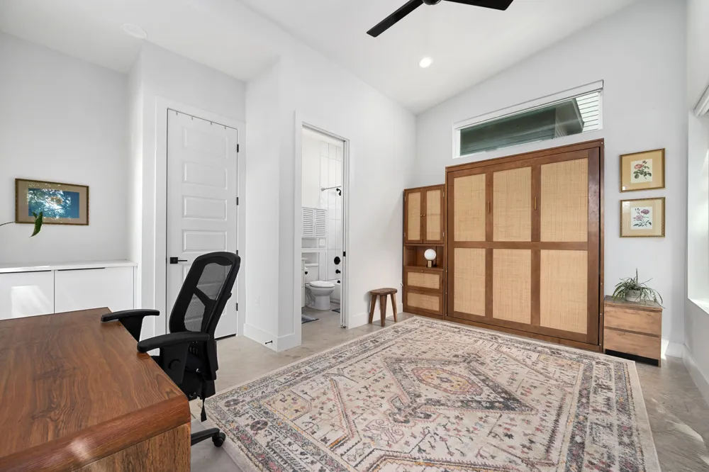 2605 S 2nd Street #2 Austin, TX 78704