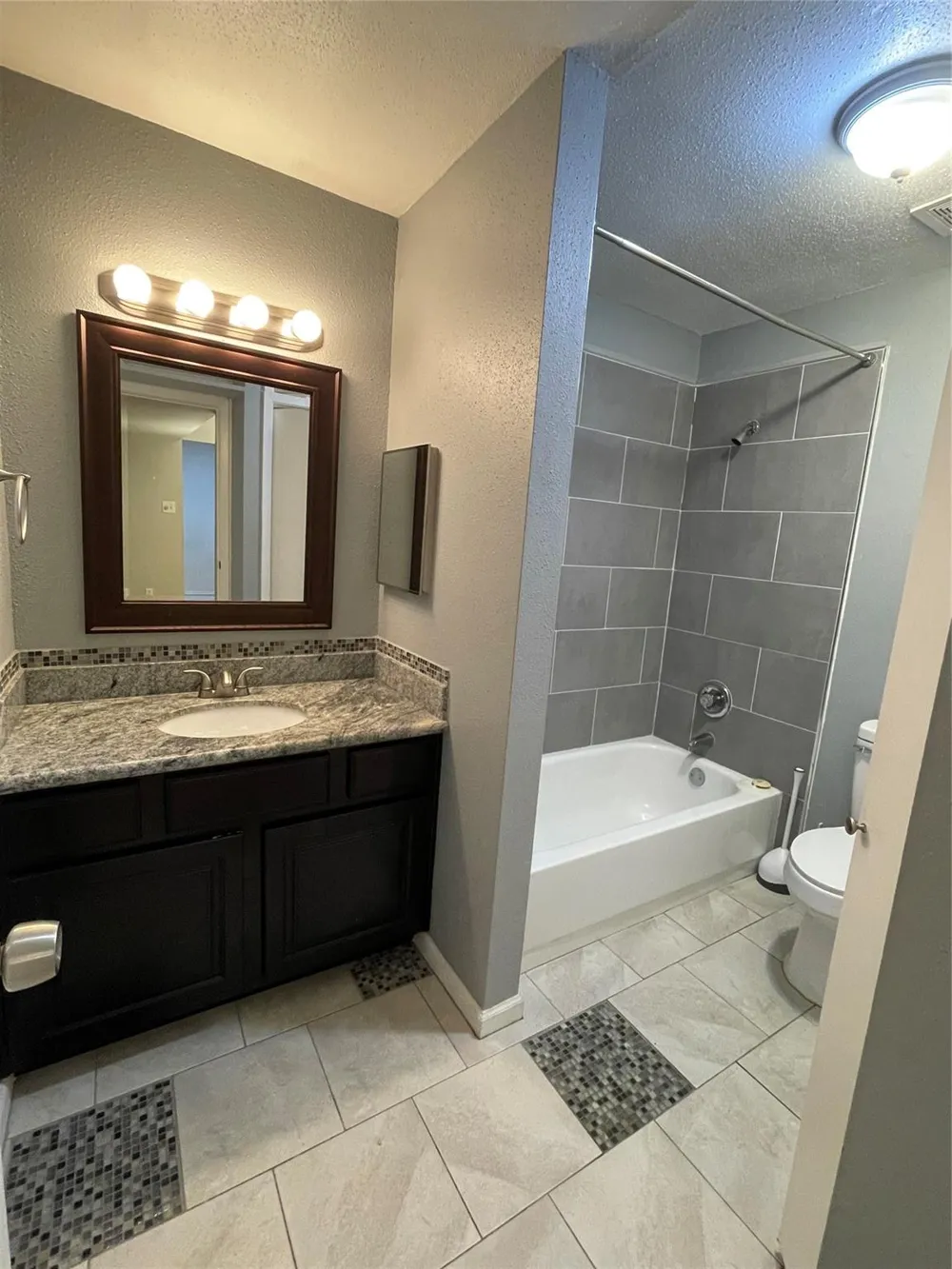 18519 Egret Bay Boulevard #1502 Webster, TX 77058