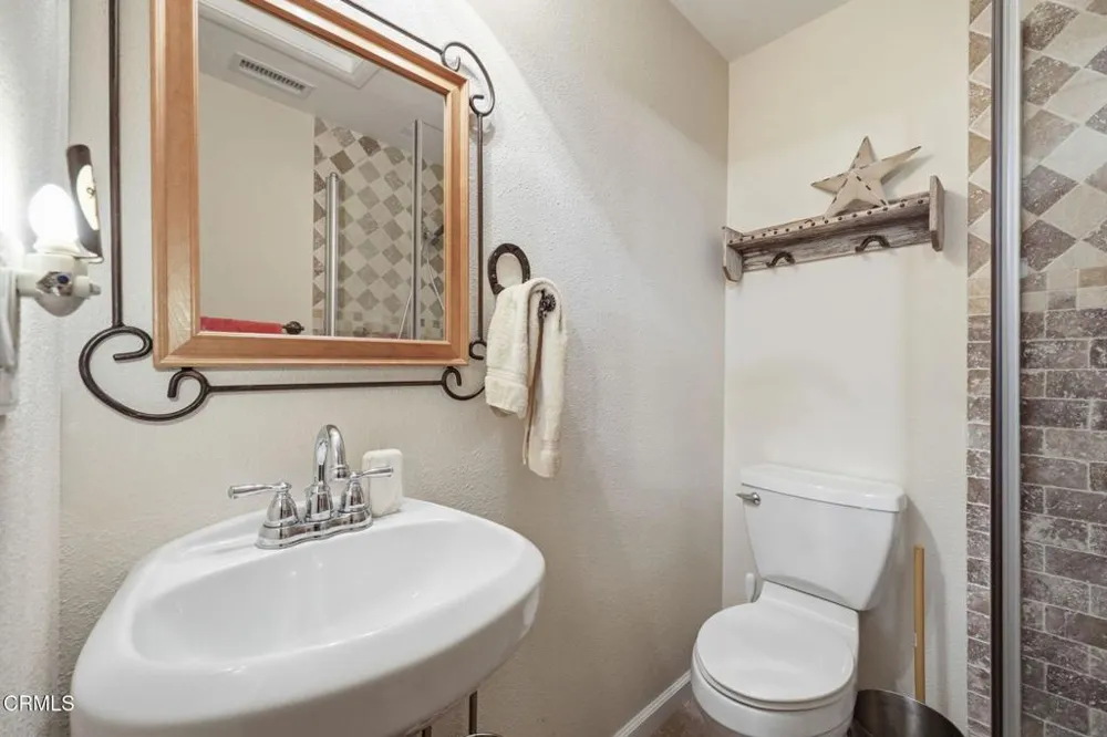 16840 Anlauf Road Santa Paula, CA 93060