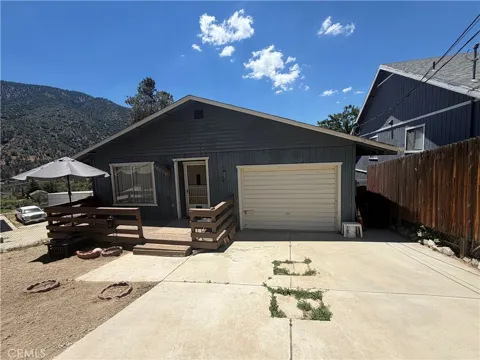 4130 Pico