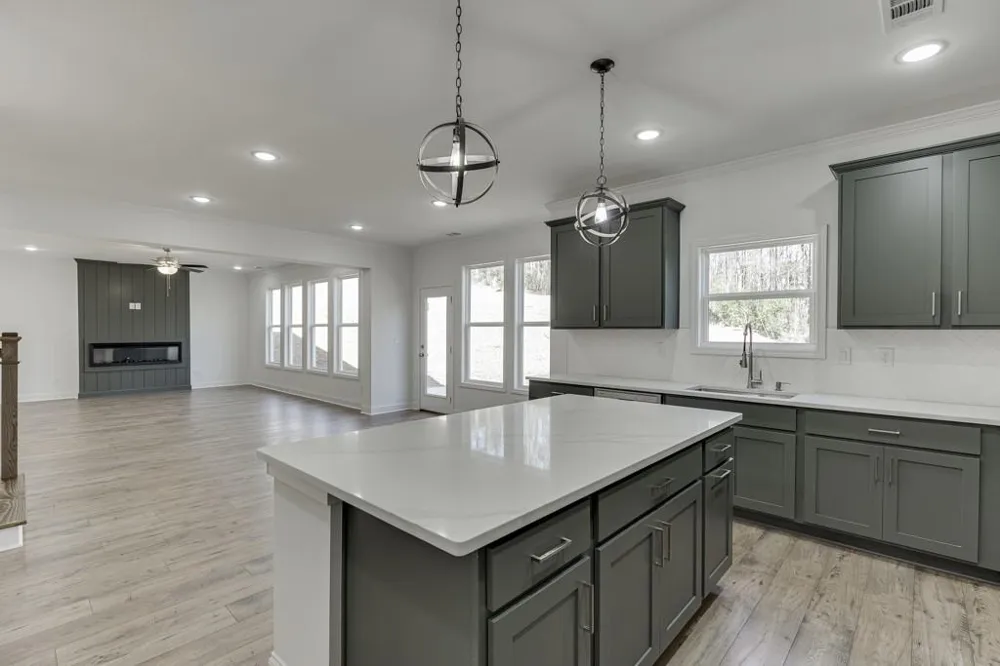 1003 Lakeview Commerce, GA 30529