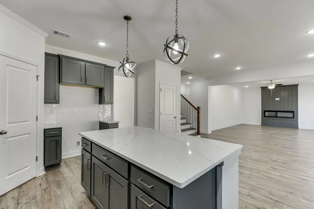 1003 Lakeview Commerce, GA 30529