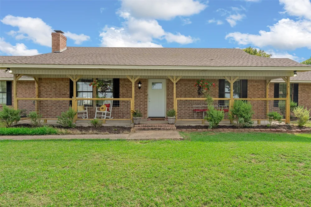 4381 County Line Parkway Mart, TX 76664