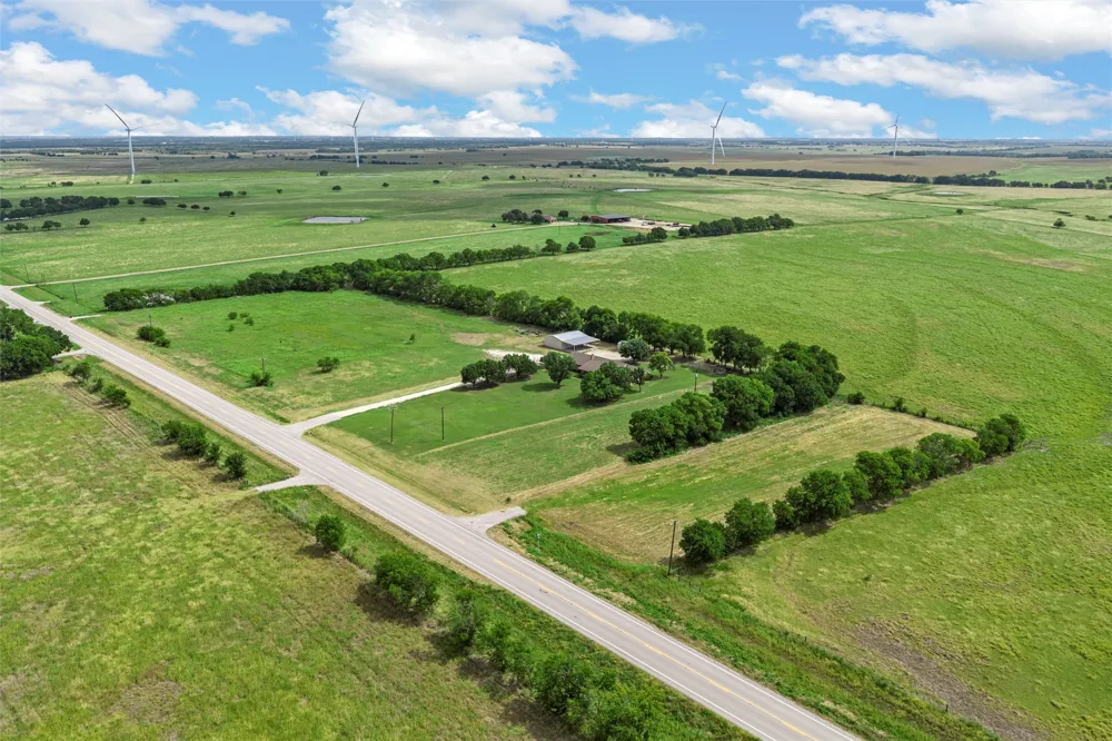 4381 County Line Parkway Mart, TX 76664