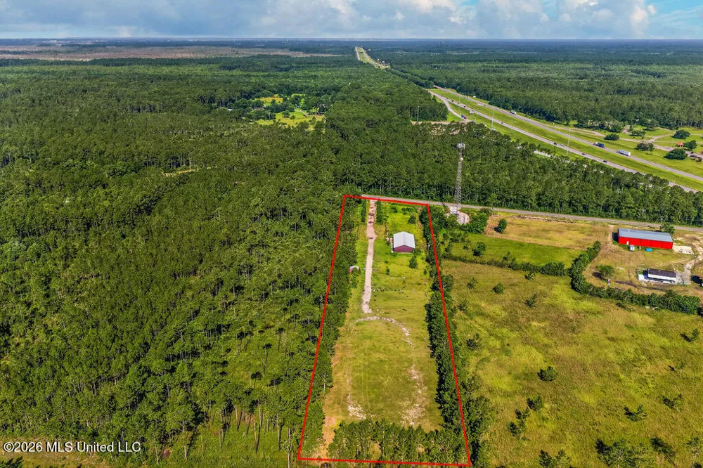 10540 Old Stage Road Moss Point, MS 39562