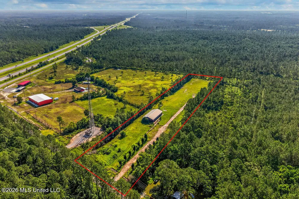 10540 Old Stage Road Moss Point, MS 39562