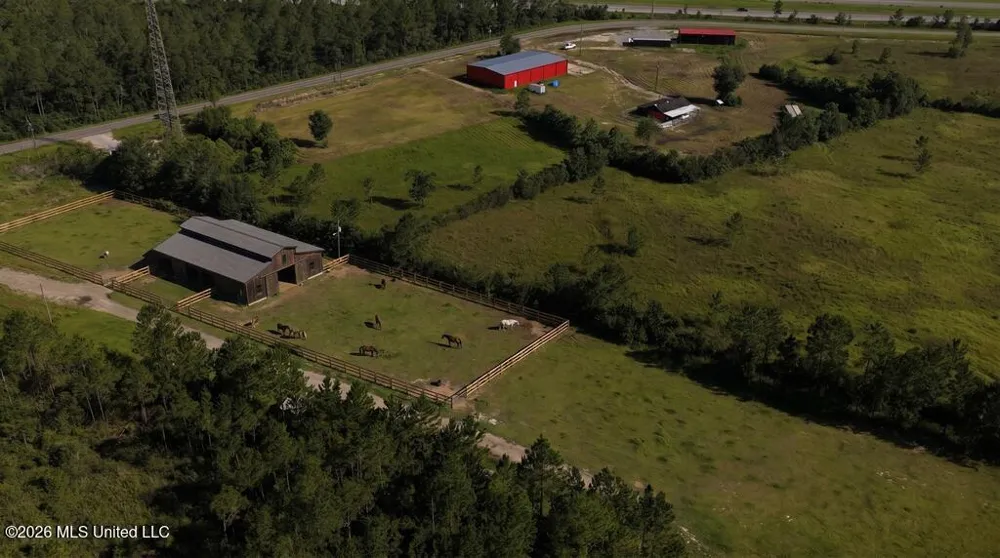 10540 Old Stage Road Moss Point, MS 39562