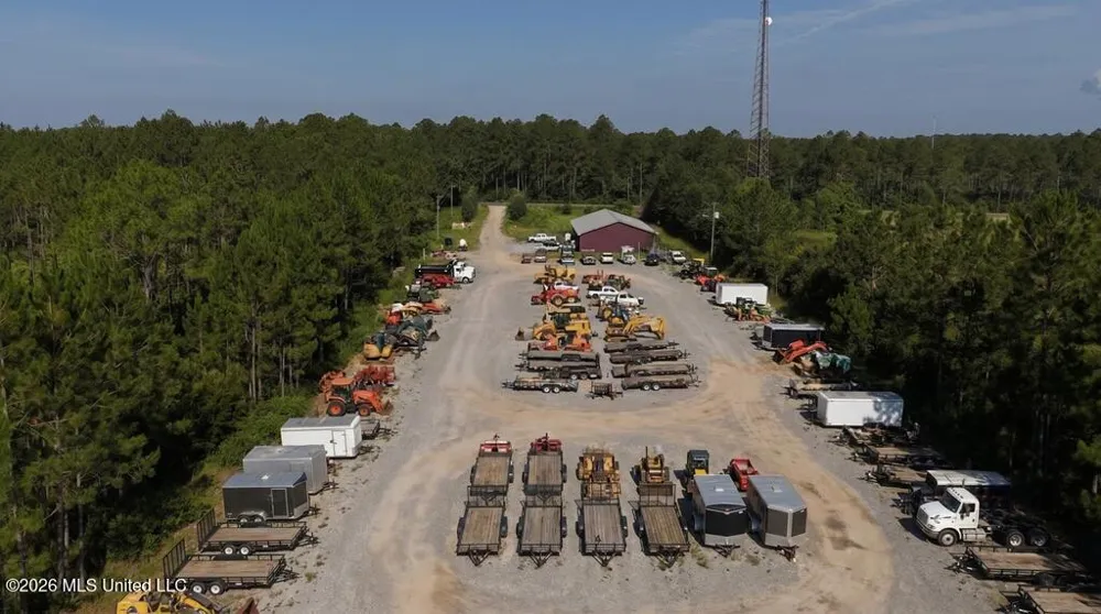10540 Old Stage Road Moss Point, MS 39562