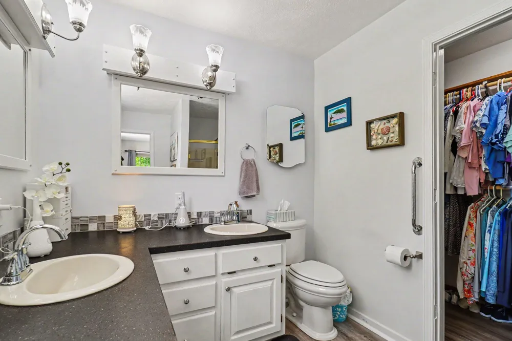 7245 River Road Evart, MI 49631