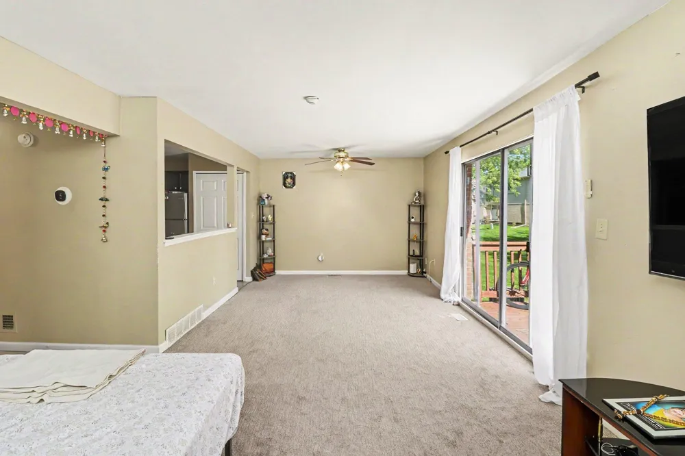 2041 W Franklin Drive Canton, MI 48187