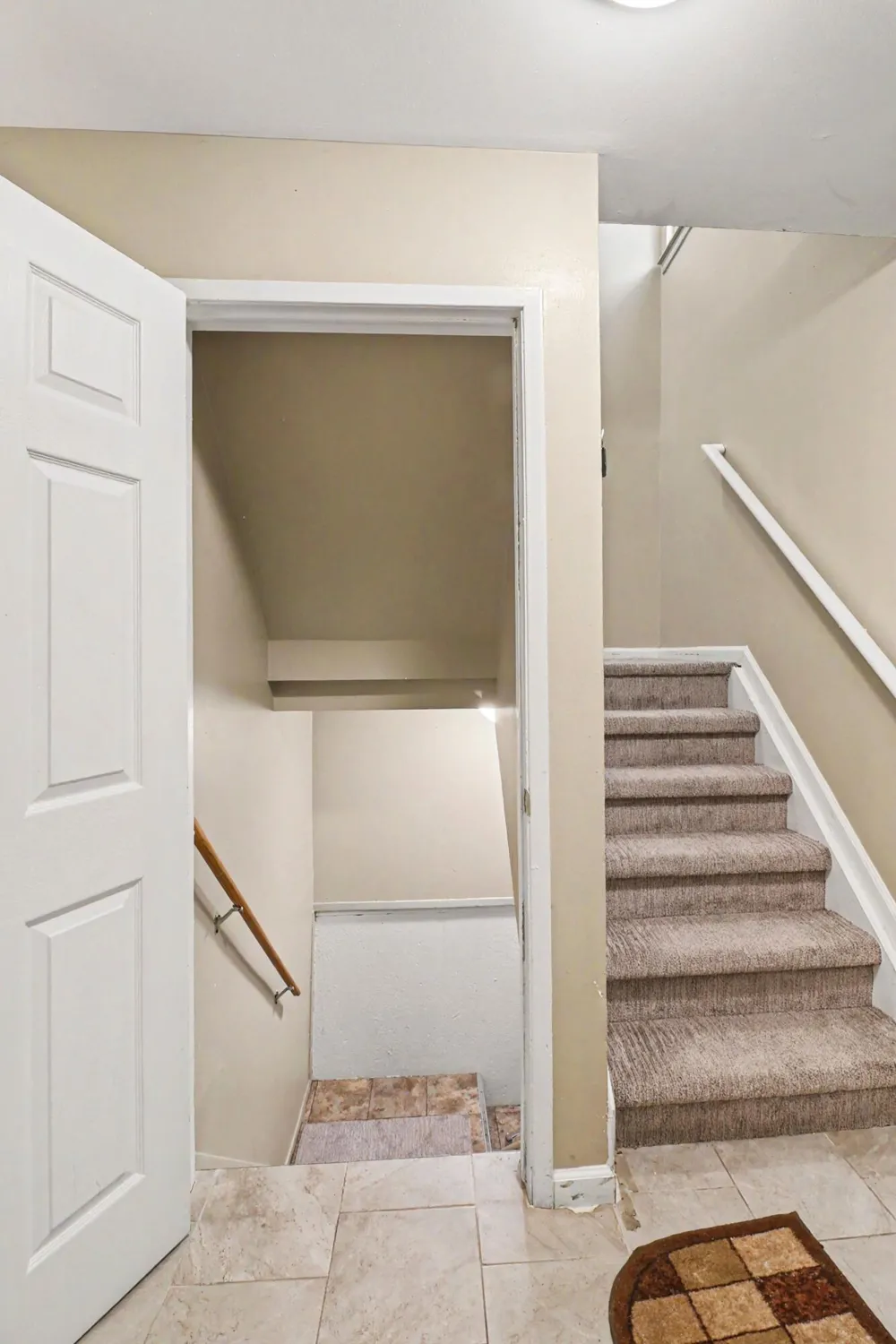 2041 W Franklin Drive Canton, MI 48187