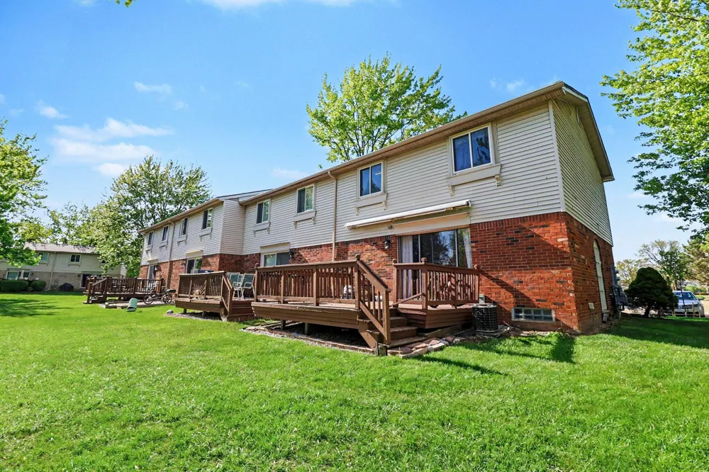 2041 W Franklin Drive Canton, MI 48187