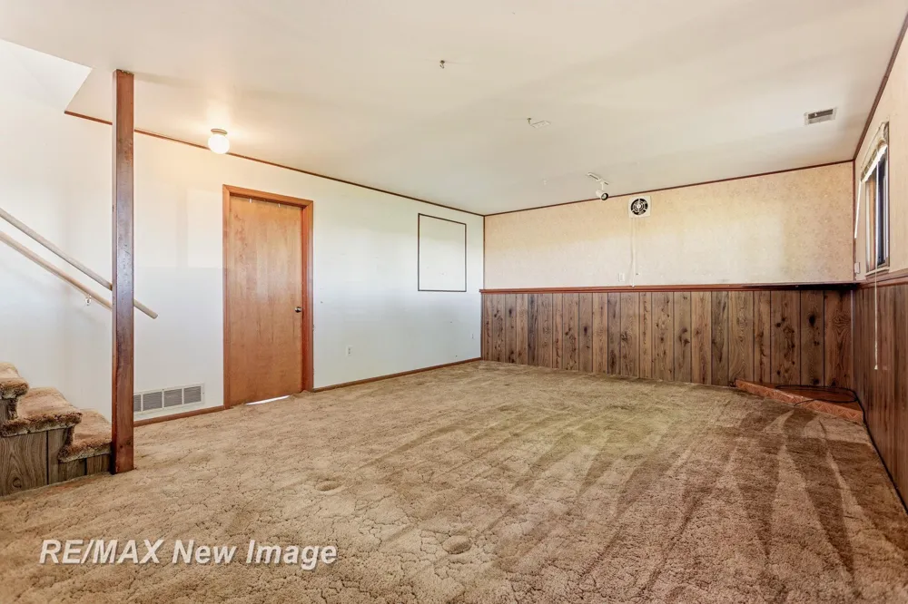 577 S Lincoln Road Portsmouth Charter Township, MI 48708