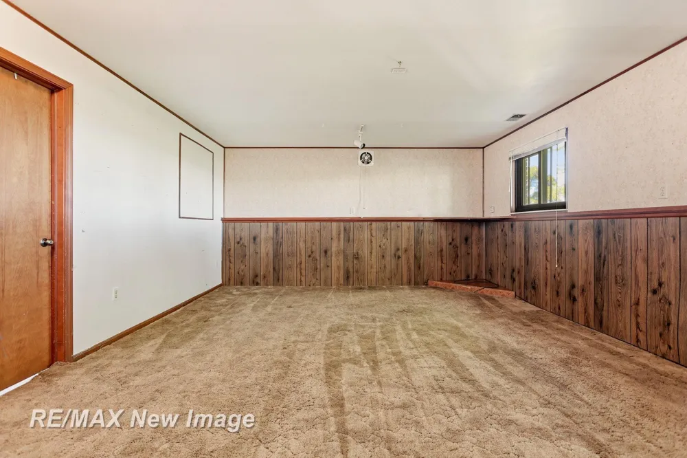 577 S Lincoln Road Portsmouth Charter Township, MI 48708