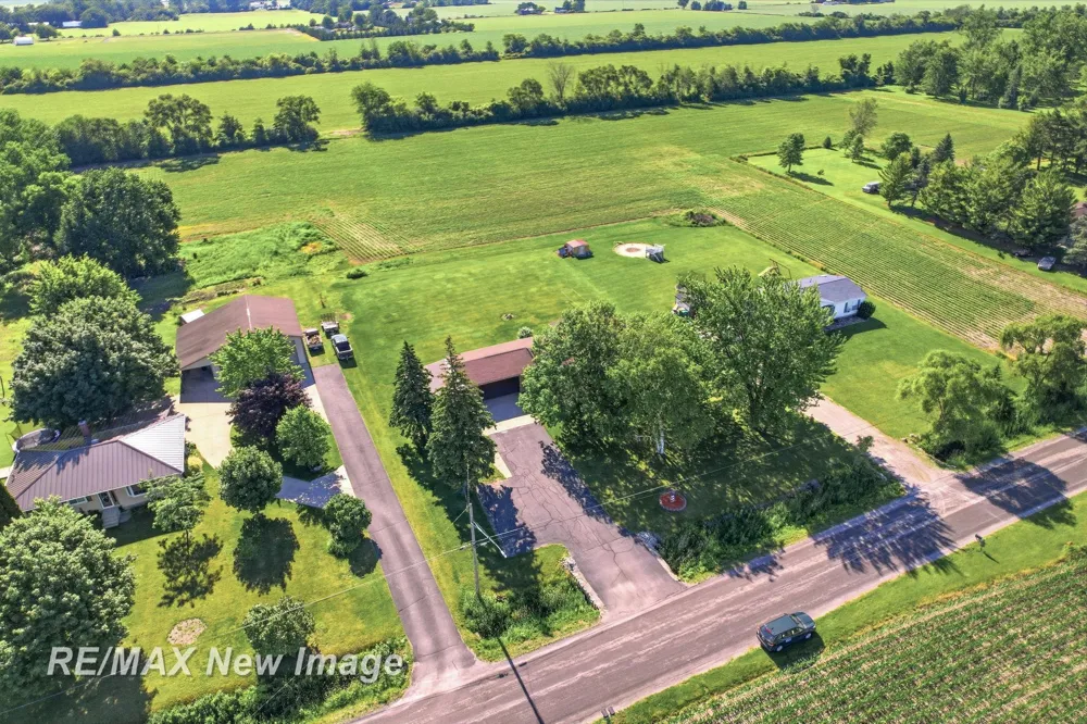 577 S Lincoln Road Portsmouth Charter Township, MI 48708
