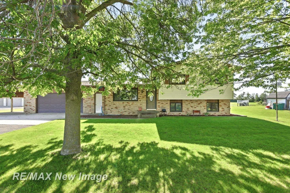 577 S Lincoln Road Portsmouth Charter Township, MI 48708