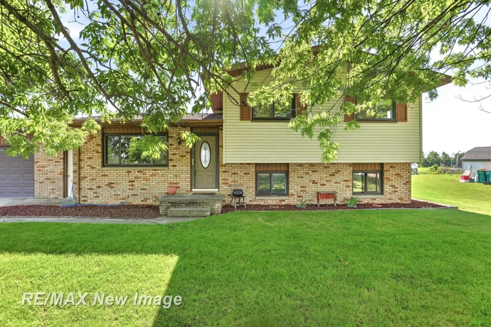 577 S Lincoln Road Portsmouth Charter Township, MI 48708