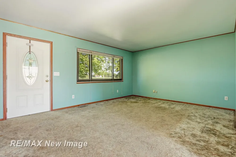 577 S Lincoln Road Portsmouth Charter Township, MI 48708