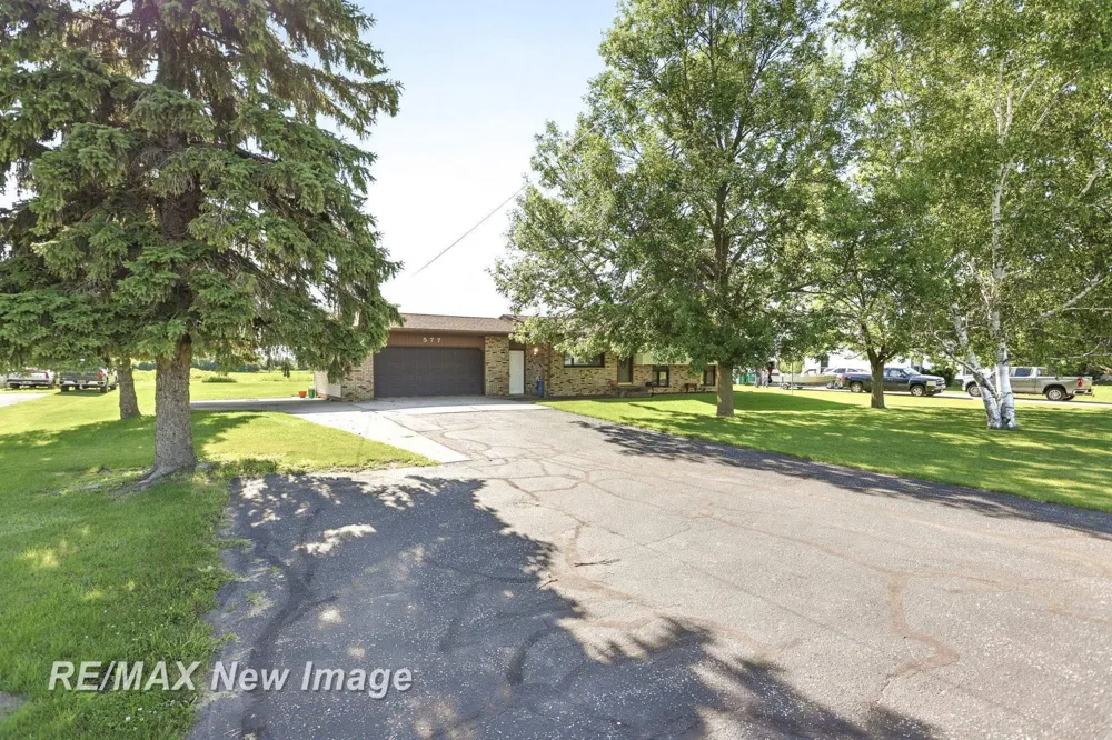 577 S Lincoln Road Portsmouth Charter Township, MI 48708