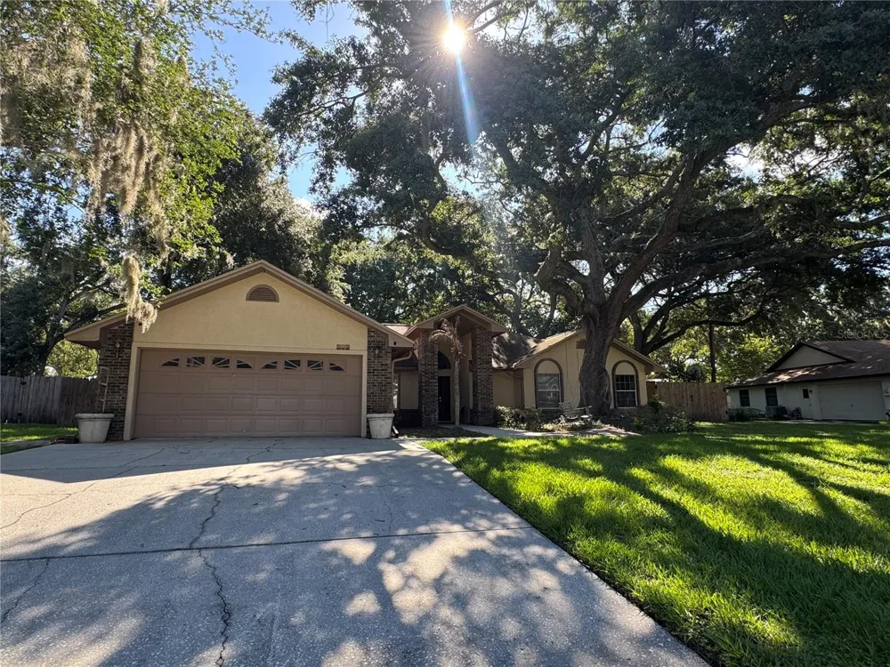 915 HEATHERBROOK DRIVE Auburndale, FL 33823