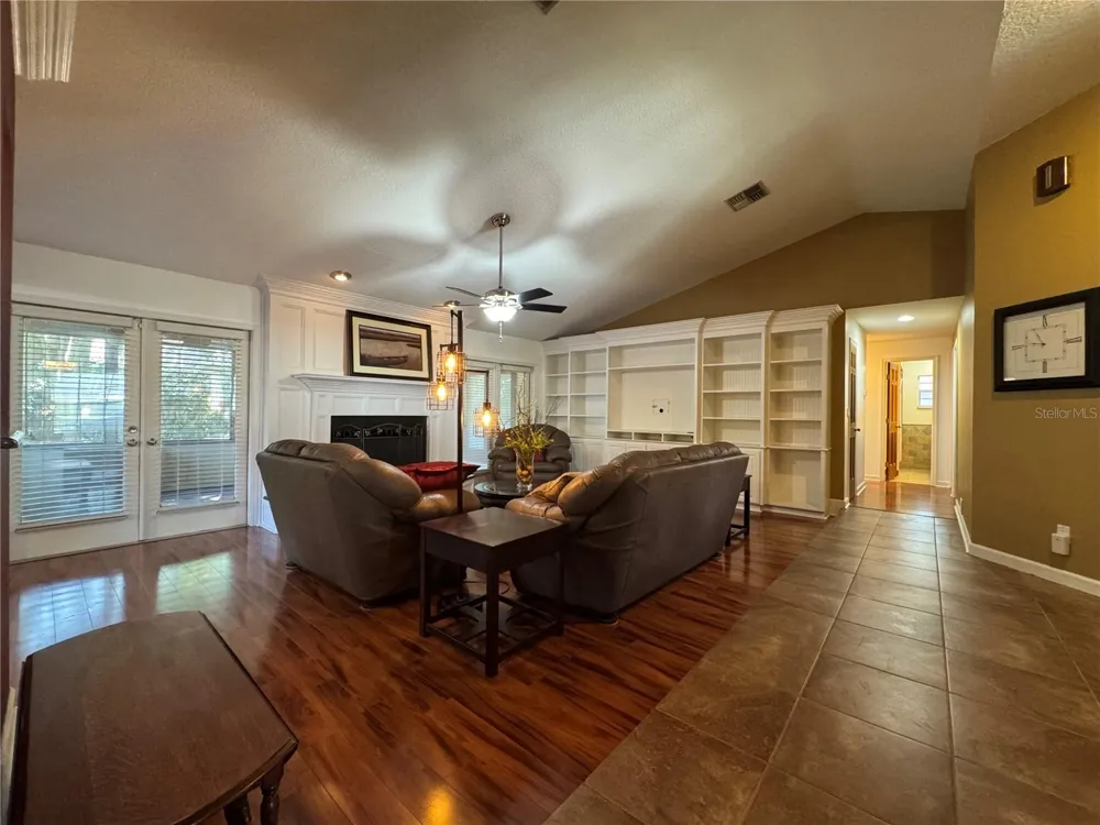 915 HEATHERBROOK DRIVE Auburndale, FL 33823