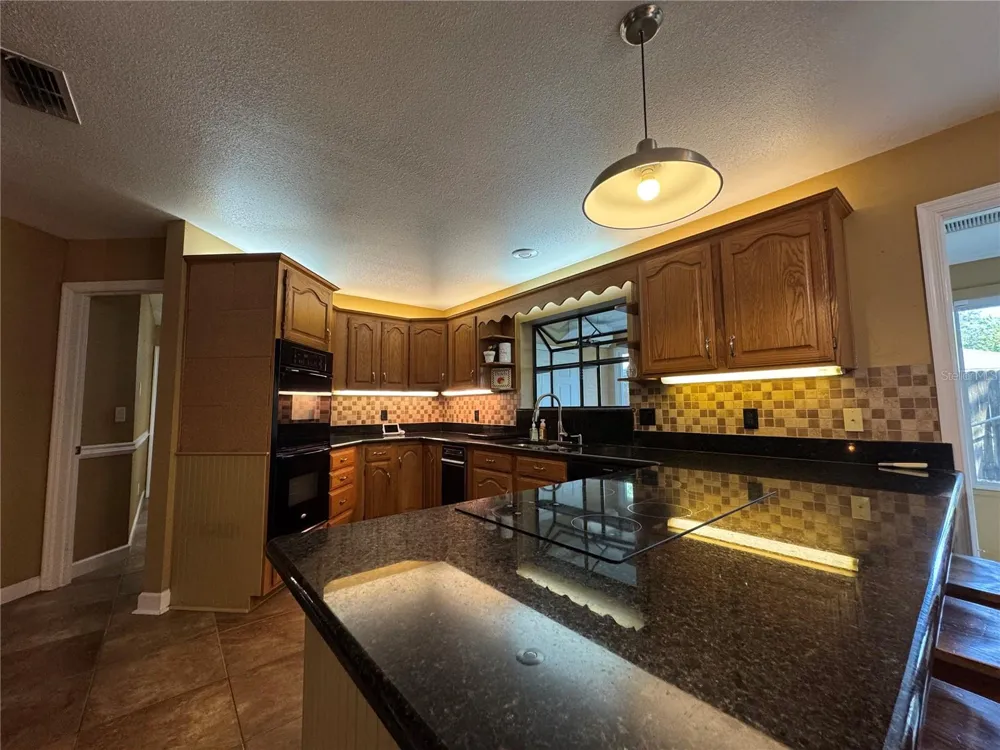915 HEATHERBROOK DRIVE Auburndale, FL 33823