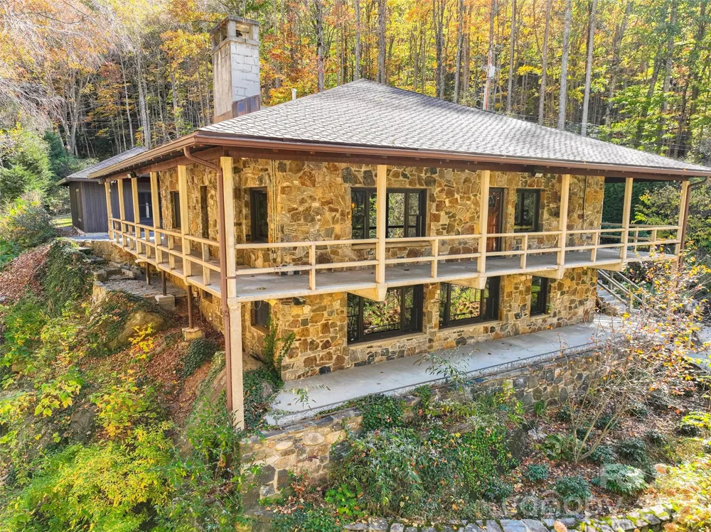 191 Fork Road Burnsville, NC 28714