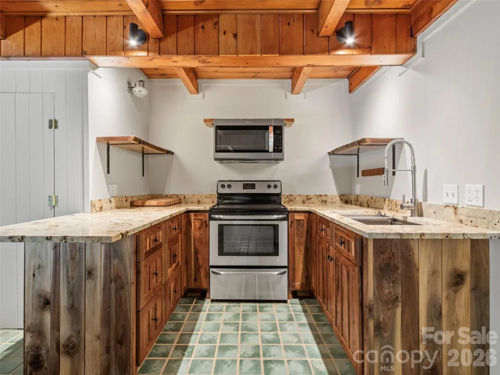 191 Fork Road Burnsville, NC 28714