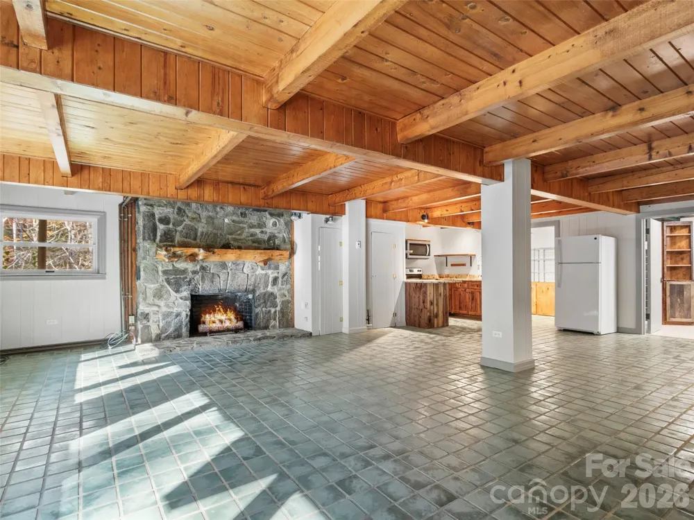 191 Fork Road Burnsville, NC 28714
