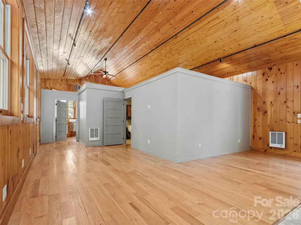 191 Fork Road Burnsville, NC 28714