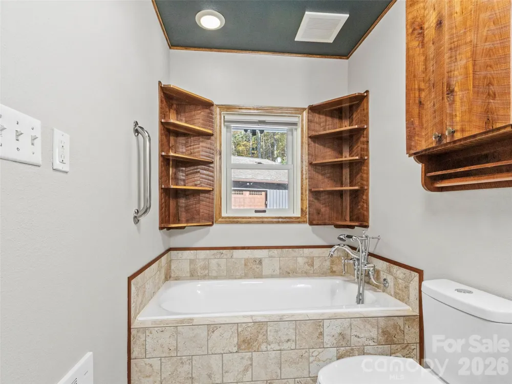 191 Fork Road Burnsville, NC 28714