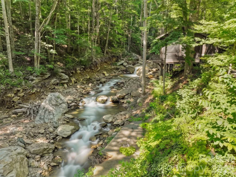 191 Fork Road Burnsville, NC 28714