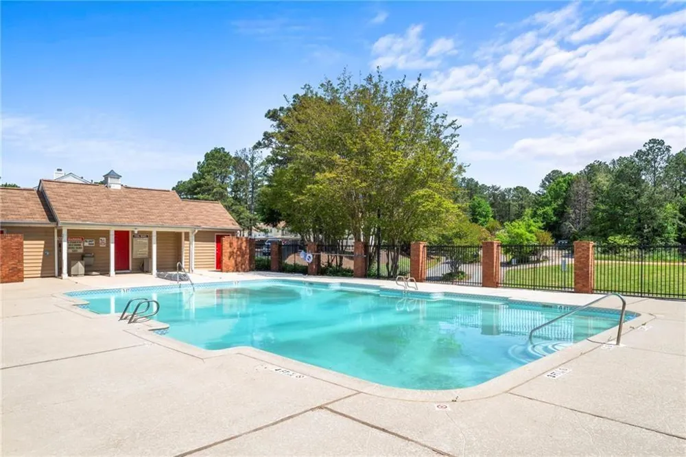 236 Mill Creek Place Roswell, GA 30076