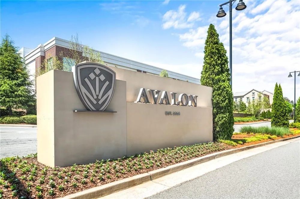 236 Mill Creek Place Roswell, GA 30076