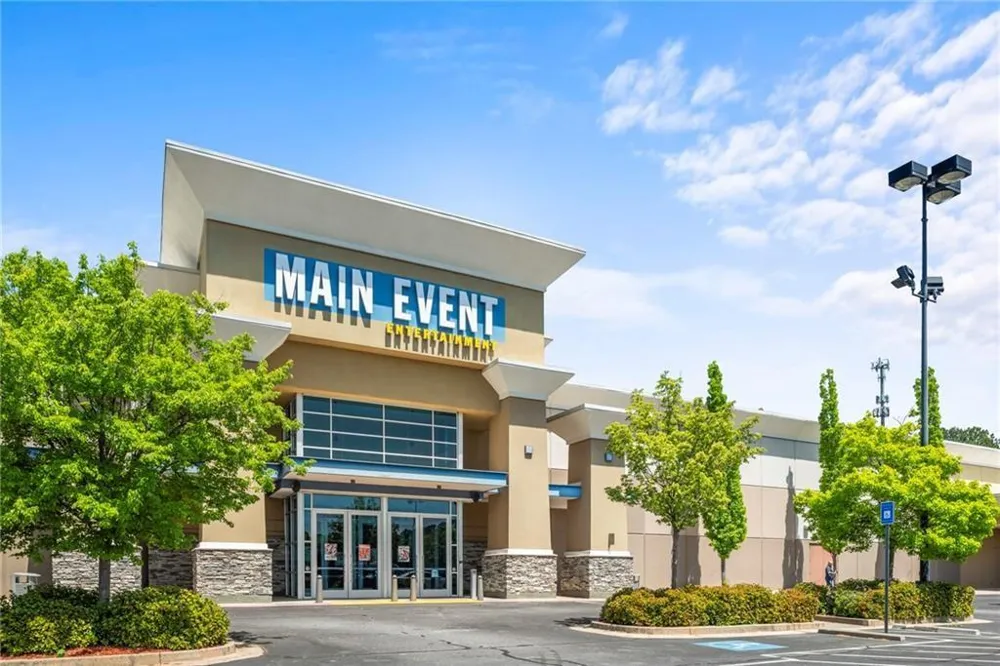 236 Mill Creek Place Roswell, GA 30076