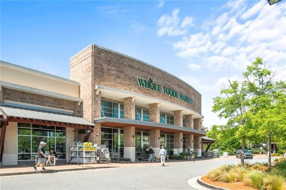 236 Mill Creek Place Roswell, GA 30076