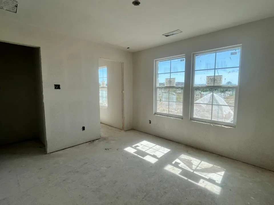 1005 Pecan Tree Lane Fort Worth, TX 76108