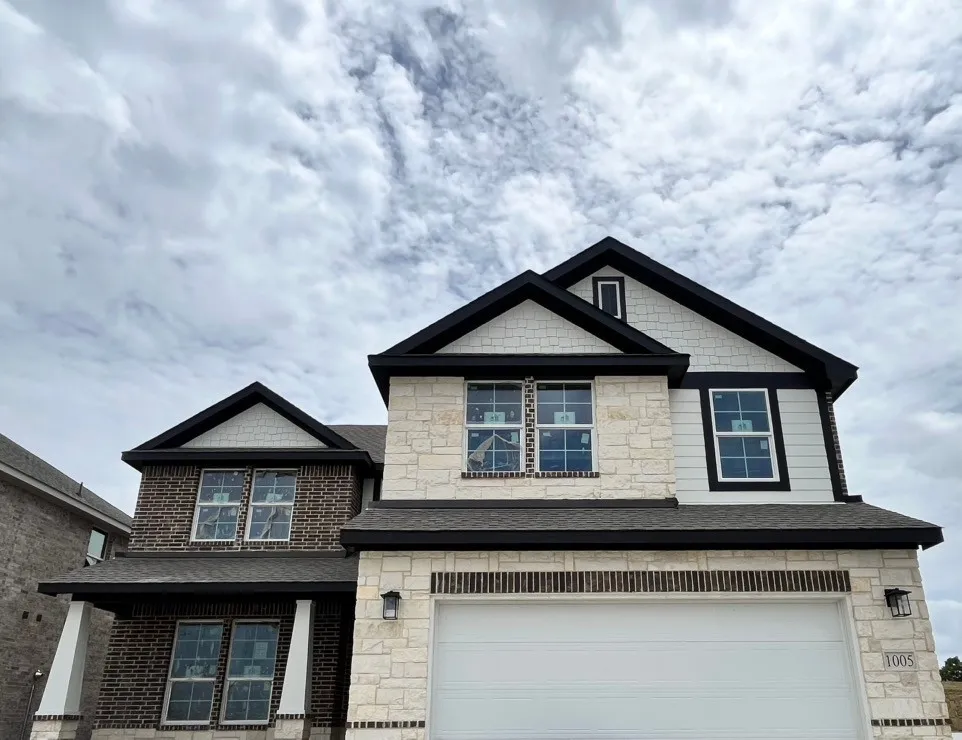 1005 Pecan Tree Lane Fort Worth, TX 76108