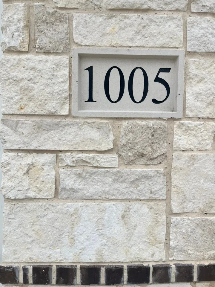 1005 Pecan Tree Lane Fort Worth, TX 76108